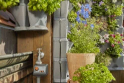 Gardena NatureUp! Bewateringsset Verticaal Waterkraan -Tuin Gereedschap 40785000034913 gardena natureup bewateringsset verticaal waterkraan 2.202