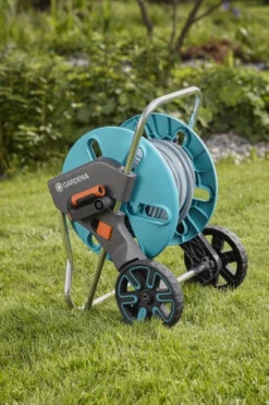 Gardena Slangenwagen AquaRoll M 8 Gardena Slangenwagen AquaRoll M -Tuin Gereedschap 4078500032834 gardena slangenwagen aquaroll m 3.201