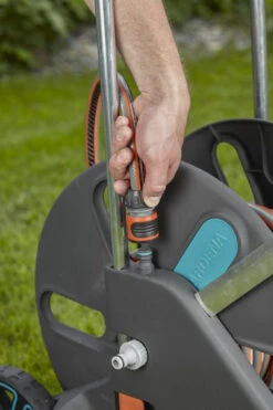 Gardena Slangenwagen AquaRoll L Easy 11 Gardena Slangenwagen AquaRoll L Easy -Tuin Gereedschap 4078500032919 gardena slangenwagen aquaroll l easy 3.201