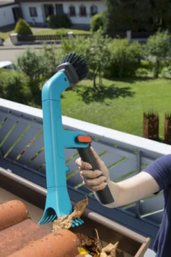 Gardena Combisystem Gootreiniger -Tuin Gereedschap 4078500033664 gardena combisystem gootreiniger 2.201