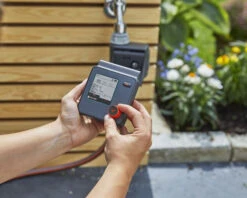 Gardena Besproeiingscomputer Select -Tuin Gereedschap 4078500045698 gardena besproeiingscomputer select 2.300