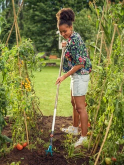 Gardena Combisystem 2in1 Krabber/hark -Tuin Gereedschap 4078500052139 gardena combisystem 2in1 krabberhark 5.390