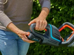 Gardena Accuheggenschaar ComfortCut 50/18V P4A-zonder Accu -Tuin Gereedschap 4078500054256 gardena accuheggenschaar comfortcut 5018v p4a solo 6.390