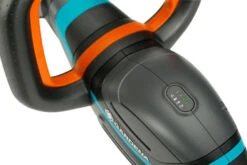 Gardena Accuheggenschaar ComfortCut 60/18V P4A-zonder Accu -Tuin Gereedschap 4078500054270 gardena accuheggenschaar comfortcut 6018v p4a solo 2.390