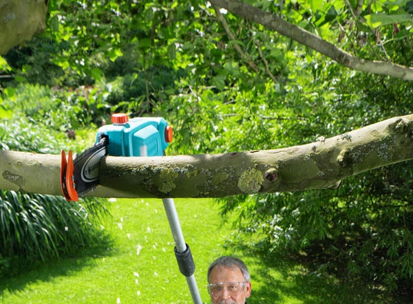 Gardena Accu Telescopische Snoeizaag TCS 20/18 P4A Zonder Accu 6 Gardena Accu Telescopische Snoeizaag TCS 20/18 P4A Zonder Accu - Afbeelding 4