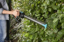 Gardena EasyCut 420/45 Elektrische Heggenschaar -Tuin Gereedschap 9830 20 gardena easycut 42045 elektrische heggenschaar 2.64 3