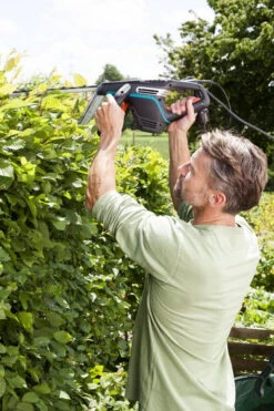 Gardena ComfortCut 700/65 Elektrische Heggenschaar 9 Gardena ComfortCut 700/65 Elektrische Heggenschaar -Tuin Gereedschap 9835 20 gardena comfortcut 70066 elektrische heggenschaar 2.61 3