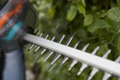 Gardena ComfortCut 700/65 Elektrische Heggenschaar 10 Gardena ComfortCut 700/65 Elektrische Heggenschaar -Tuin Gereedschap 9835 20 gardena comfortcut 70066 elektrische heggenschaar 3.61 3